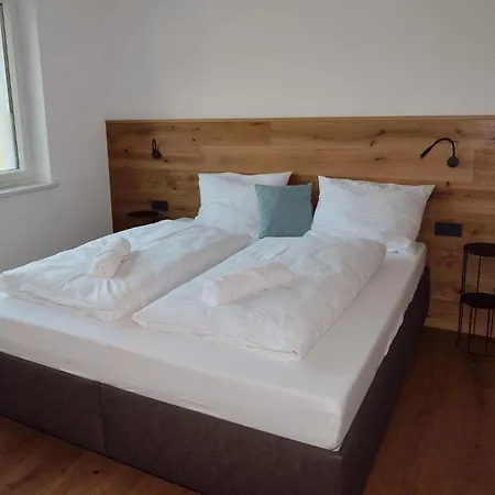 Apartment Alpin 1100 *